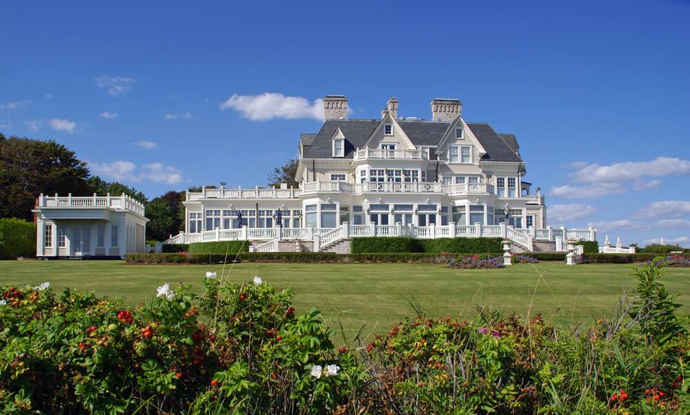 types of houses Rhode Island cottage