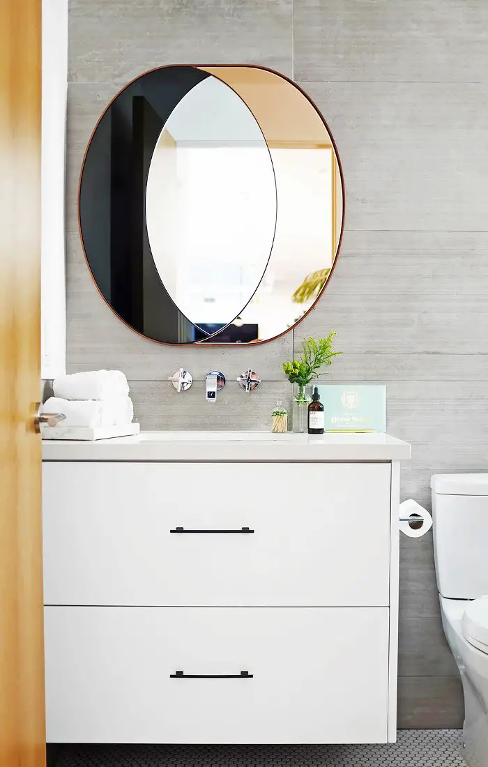Striking bathroom mirror frame ideas pinterest #bathroom #mirror #vanity #bathroomdesign #bathroomremodel #bathroomideas