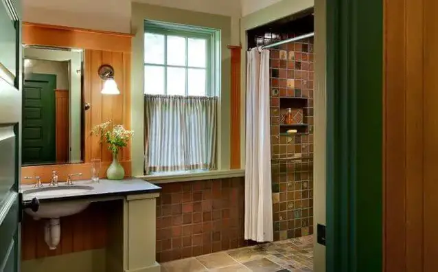 Brick Red and Forest Green Bathroom