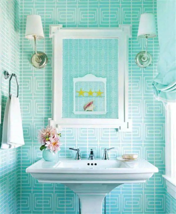 Mint and White Bathroom Color Ideas