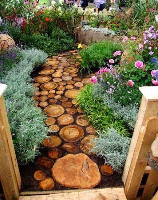 Wooden Walkway as the Alternative backyard landscaping