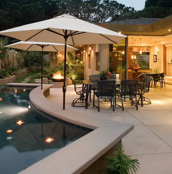 Delight backyard patio ideas with fireplace