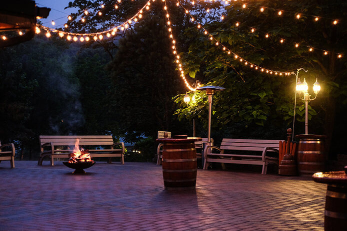 Brilliant backyard patio ideas with grill