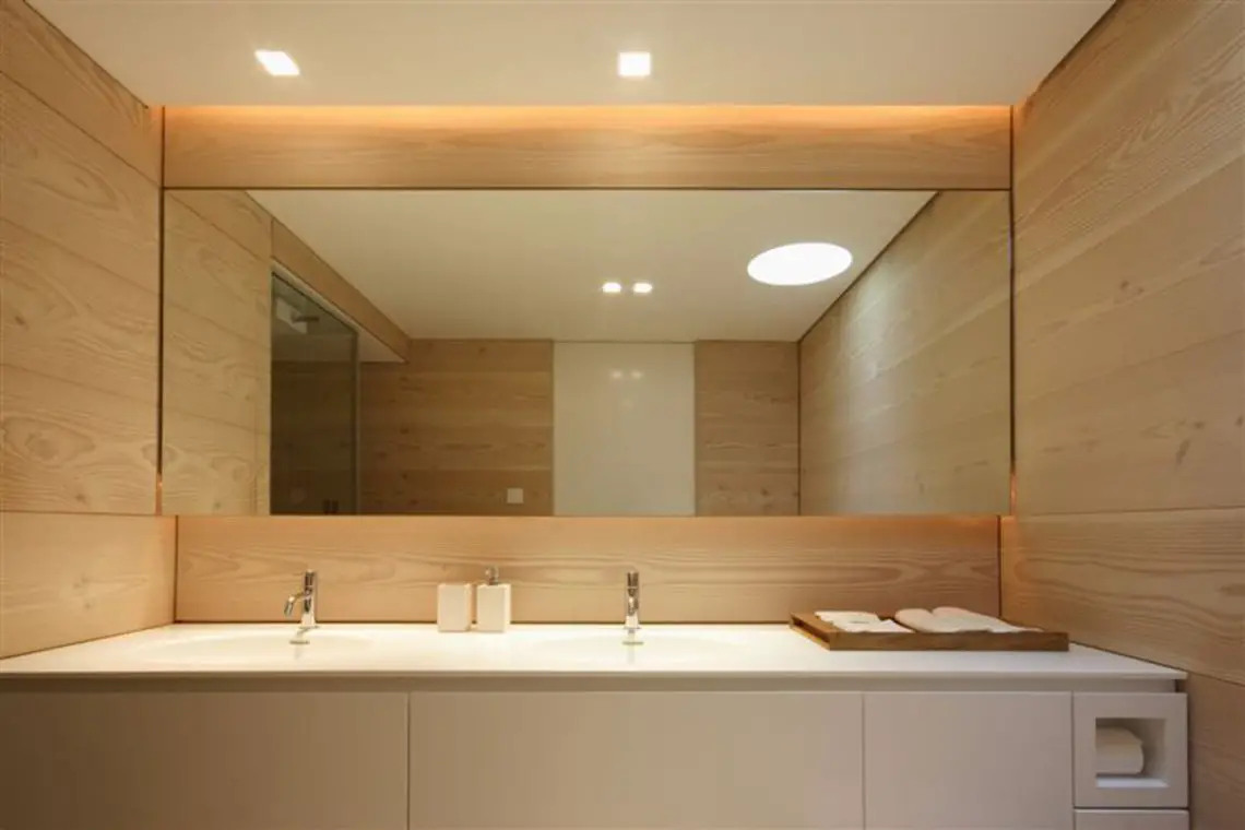 Large Bathroom Mirrors Ideas