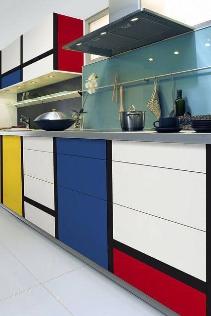 Kitchen cabinet bold colors