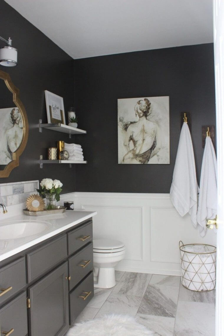 Gray master bathroom wall art