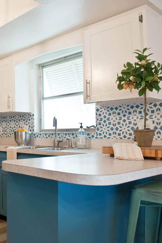 Kitchen backsplash remodel